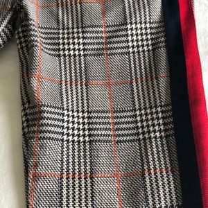 Trendy Mother  plaid plants